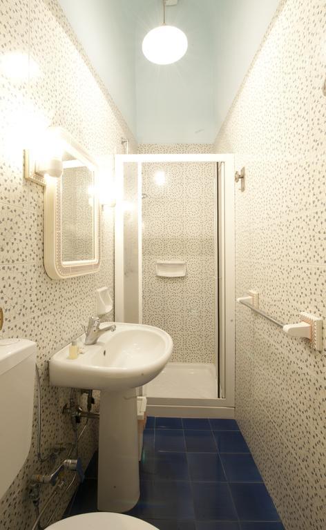 B&B Ester Pise Chambre photo